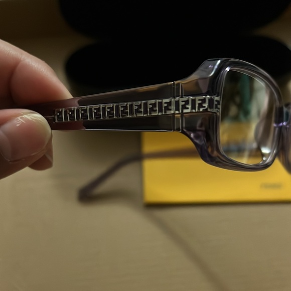 FENDI Glasses - Picture 4 of 5